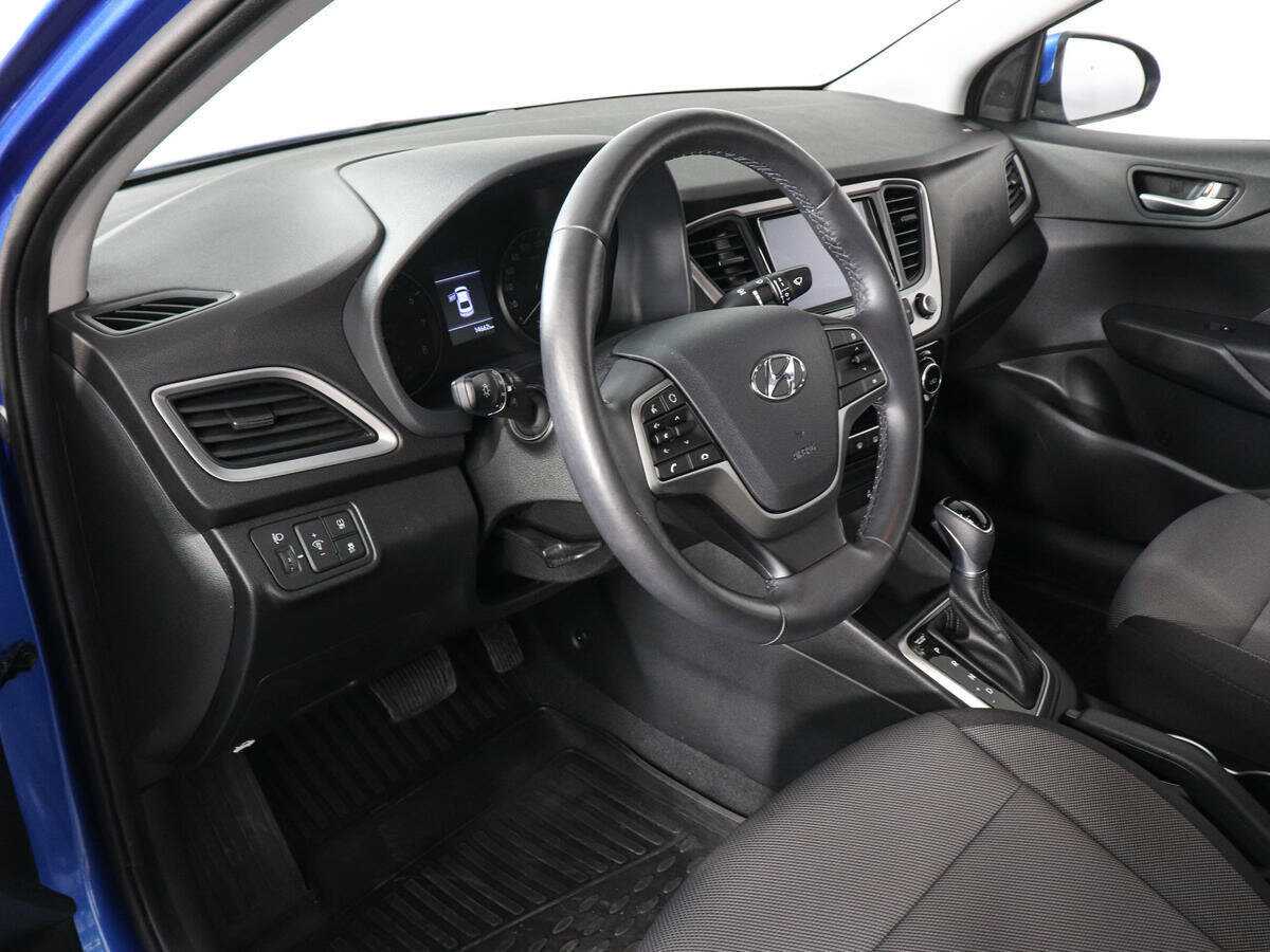 Купить Hyundai Solaris с пробегом. Фото: #8