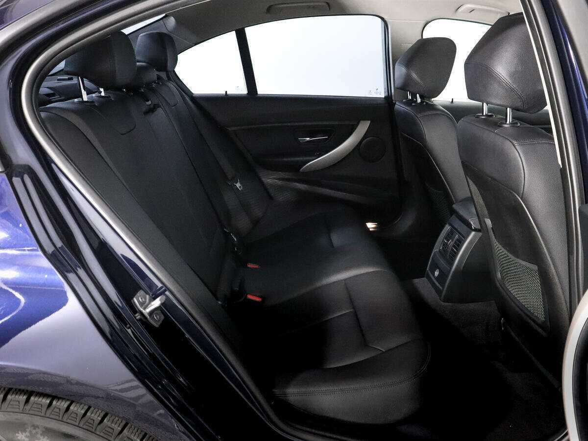 Купить BMW 3 серии с пробегом. Фото: #10