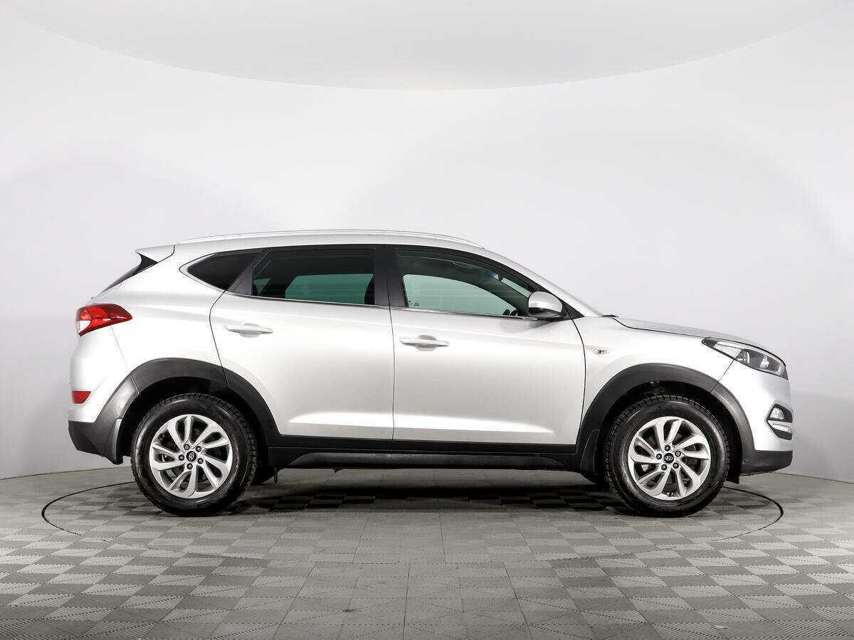 Купить Hyundai Tucson с пробегом. Фото: #3