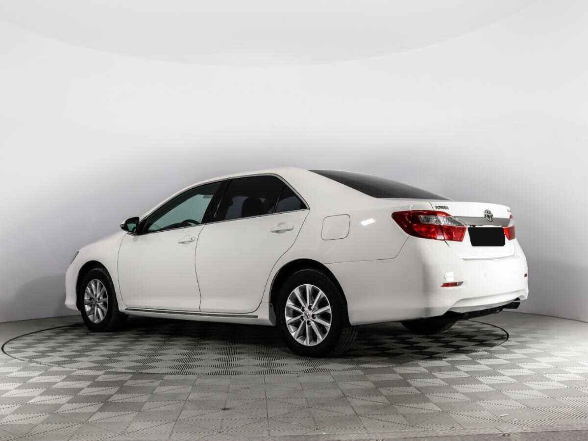 Купить Toyota Camry с пробегом. Фото: #6