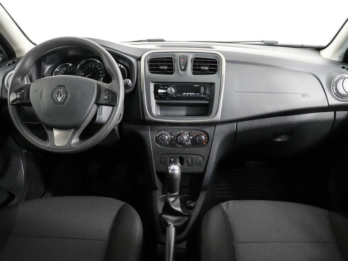 Купить Renault Sandero с пробегом. Фото: #12