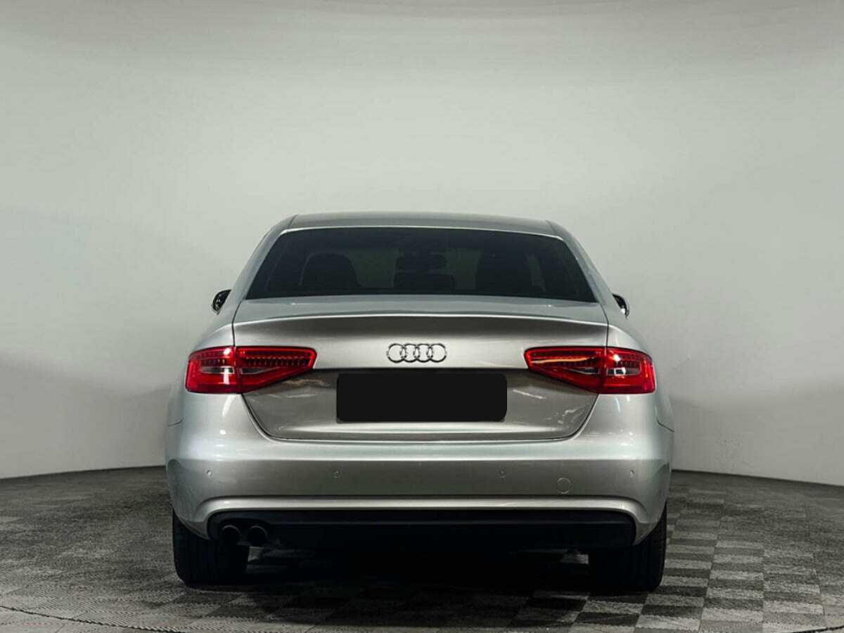Купить Audi A4 с пробегом. Фото: #4