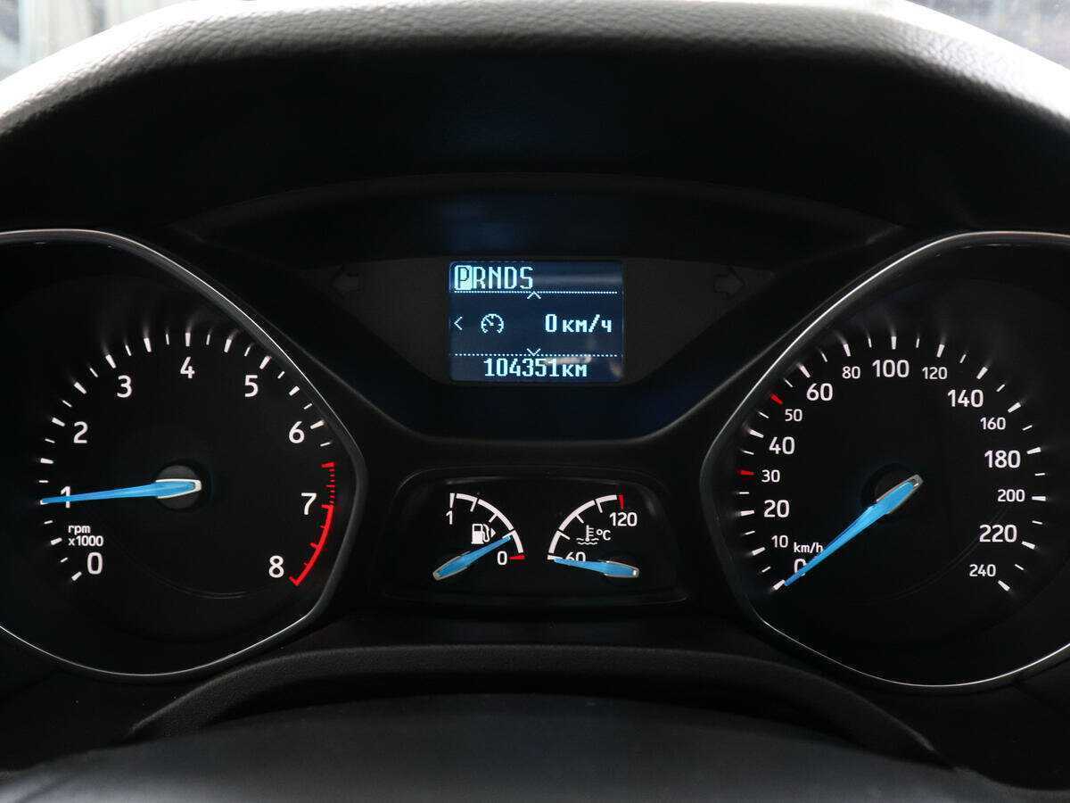 Купить Ford Focus с пробегом. Фото: #10