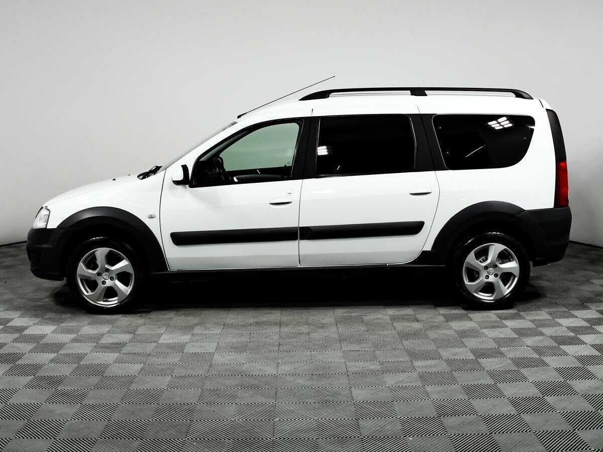 Купить Lada (ВАЗ) Largus с пробегом. Фото: #7