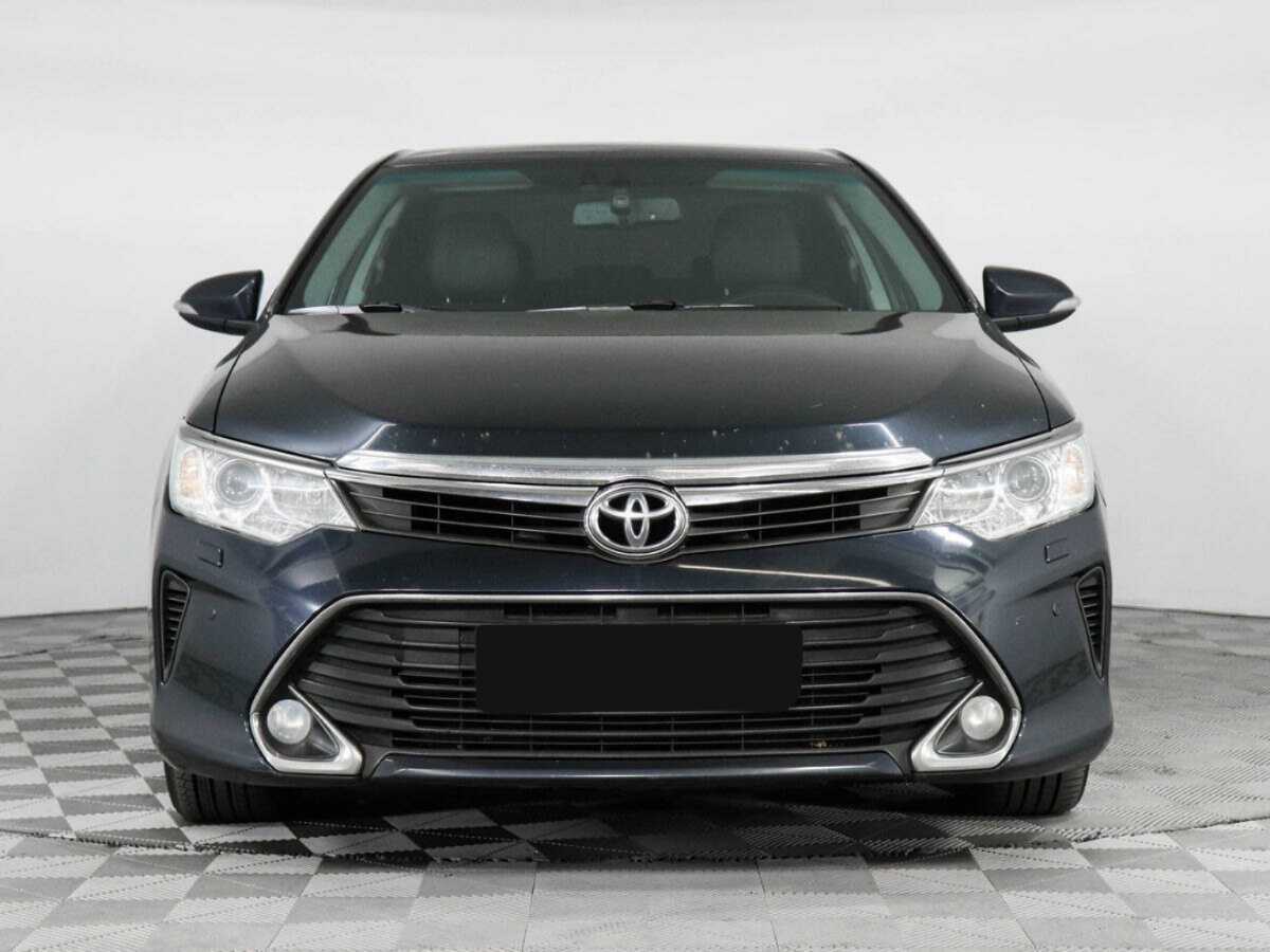 Купить Toyota Camry с пробегом. Фото: #1