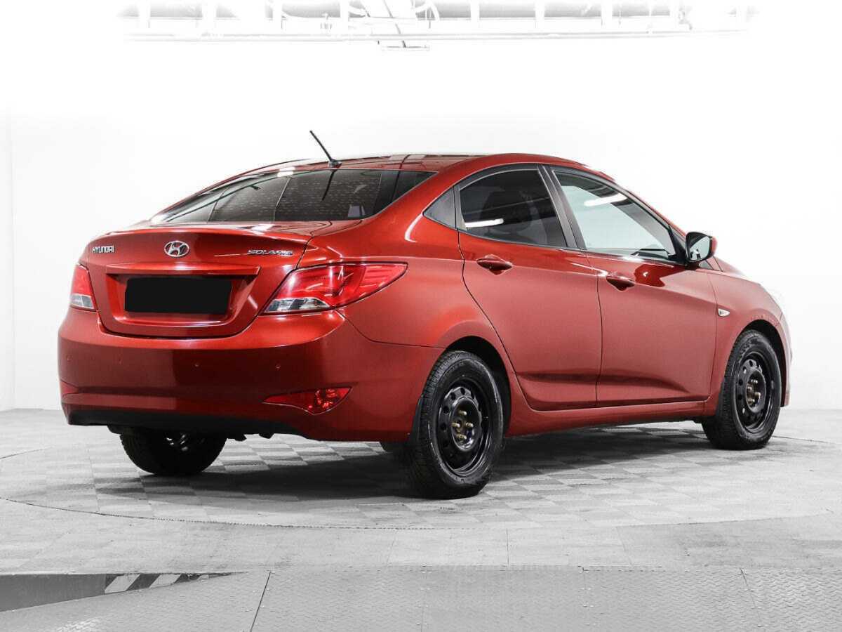 Купить Hyundai Solaris с пробегом. Фото: #4