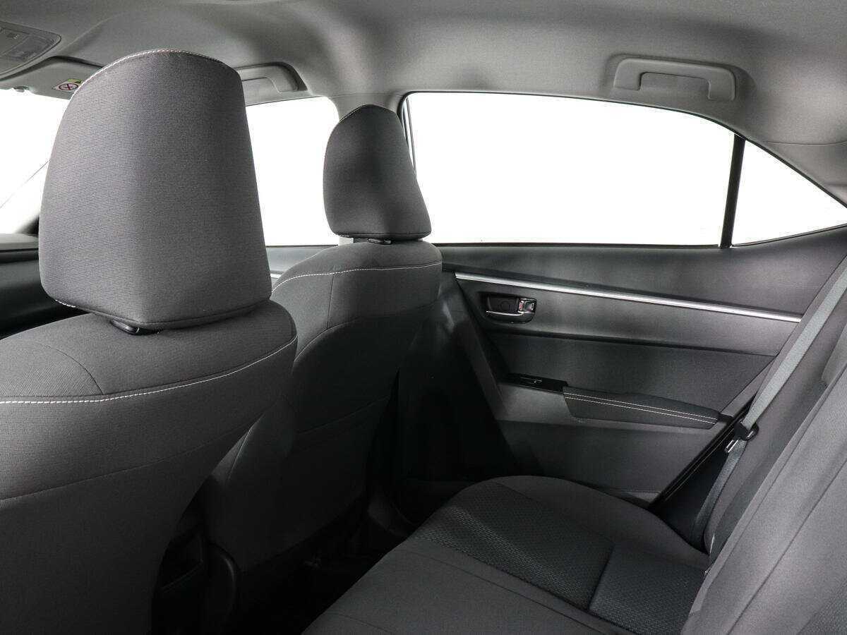 Купить Toyota Corolla с пробегом. Фото: #11