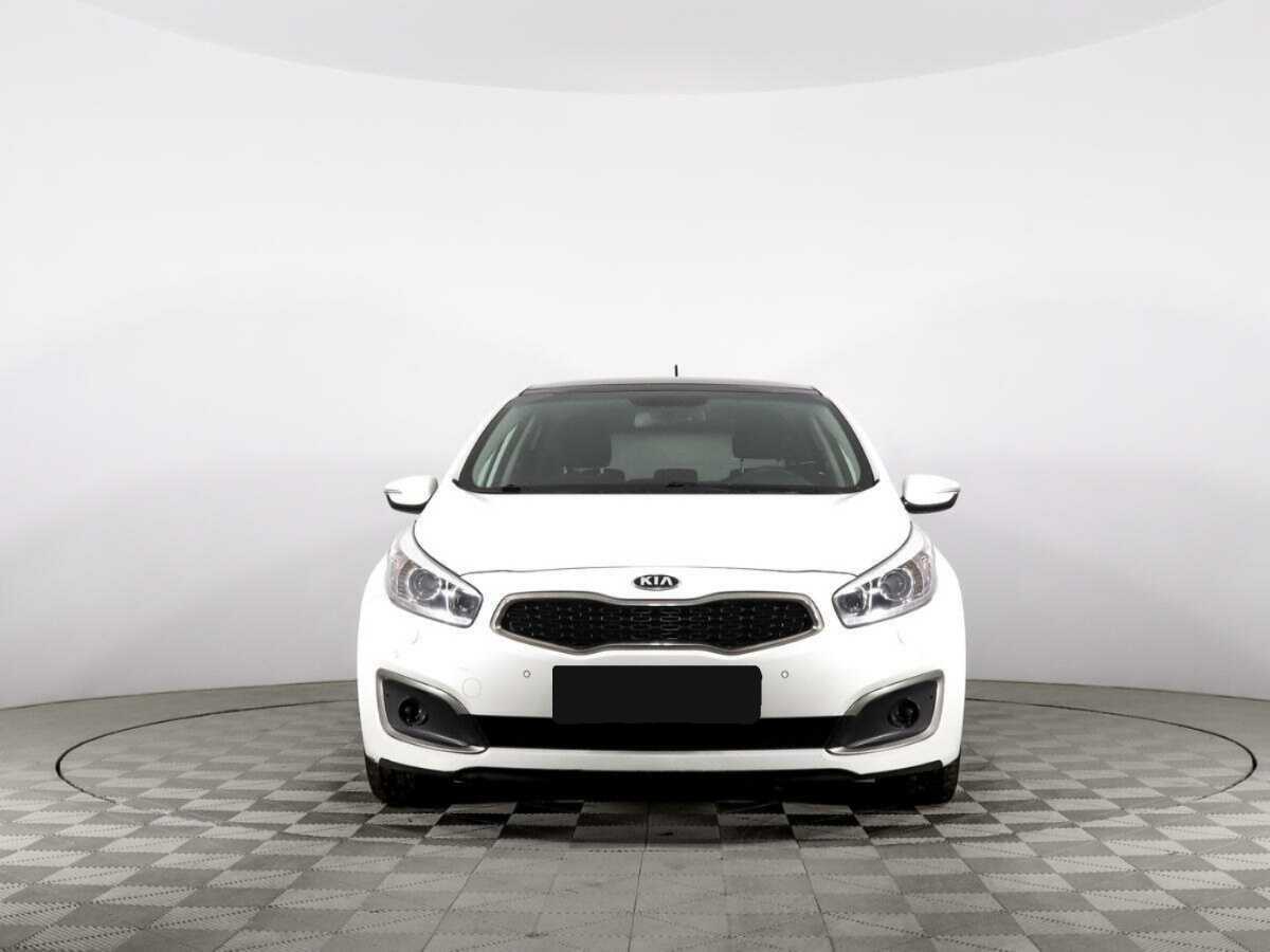 Купить Kia Ceed с пробегом. Фото: #1