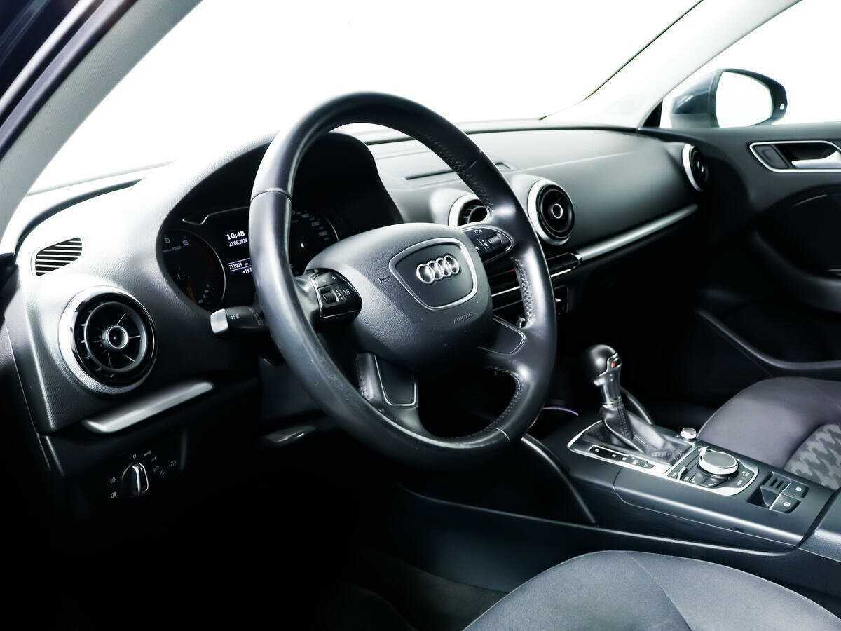 Купить Audi A3 с пробегом. Фото: #12
