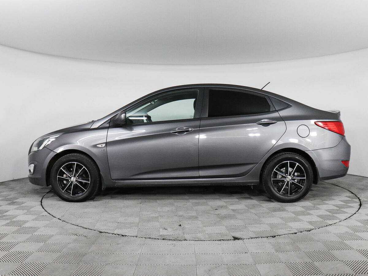 Купить Hyundai Solaris с пробегом. Фото: #7