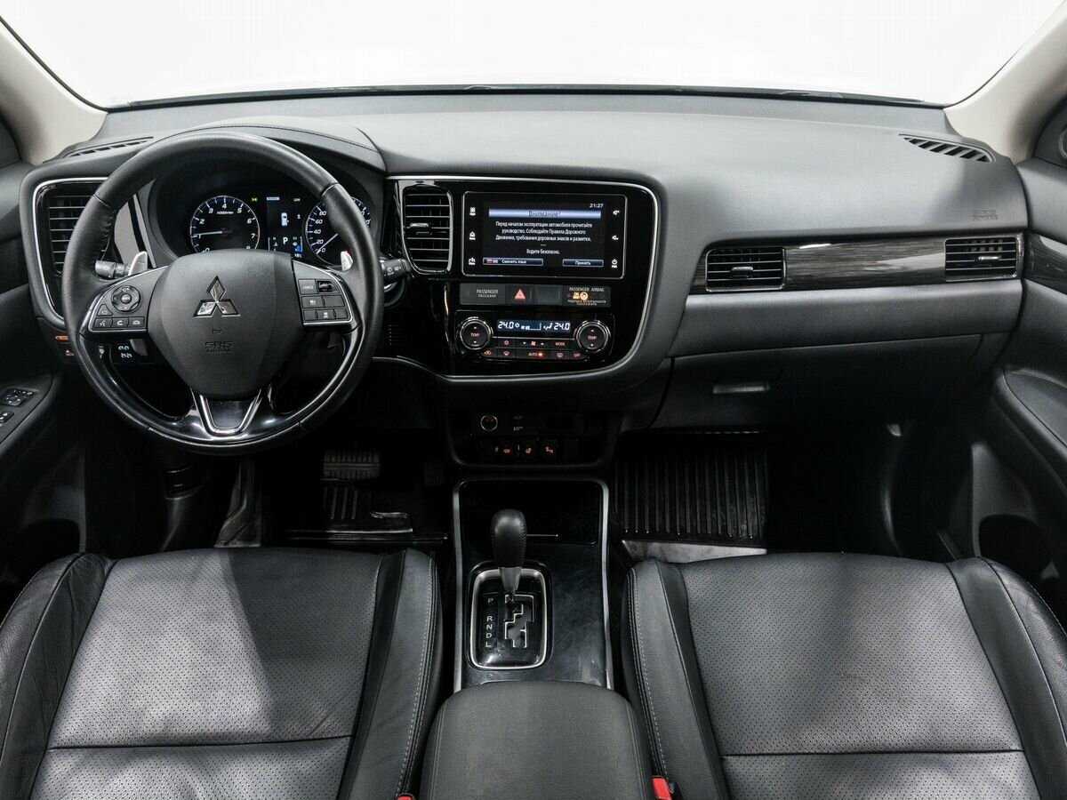 Купить Mitsubishi Outlander с пробегом. Фото: #10