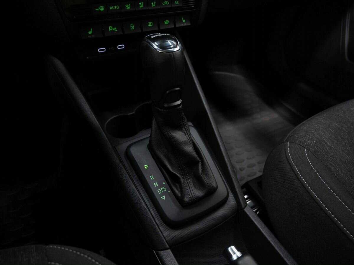 Продажа Б/У Шкода Рапид. Фото: #21