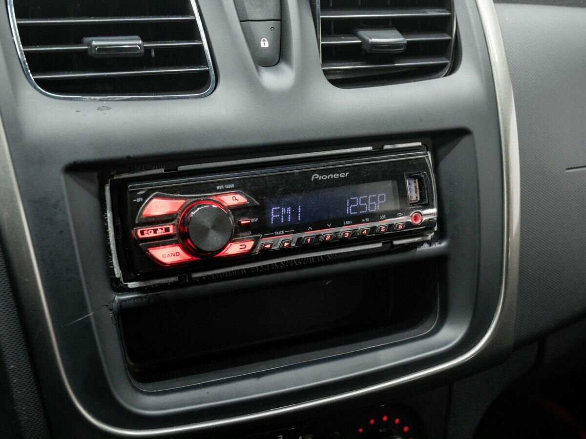 Продажа Б/У Рено Сандеро. Фото: #17