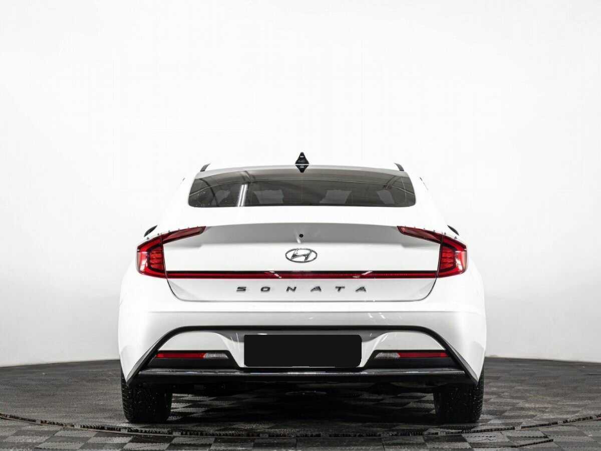 Купить Hyundai Sonata с пробегом. Фото: #4