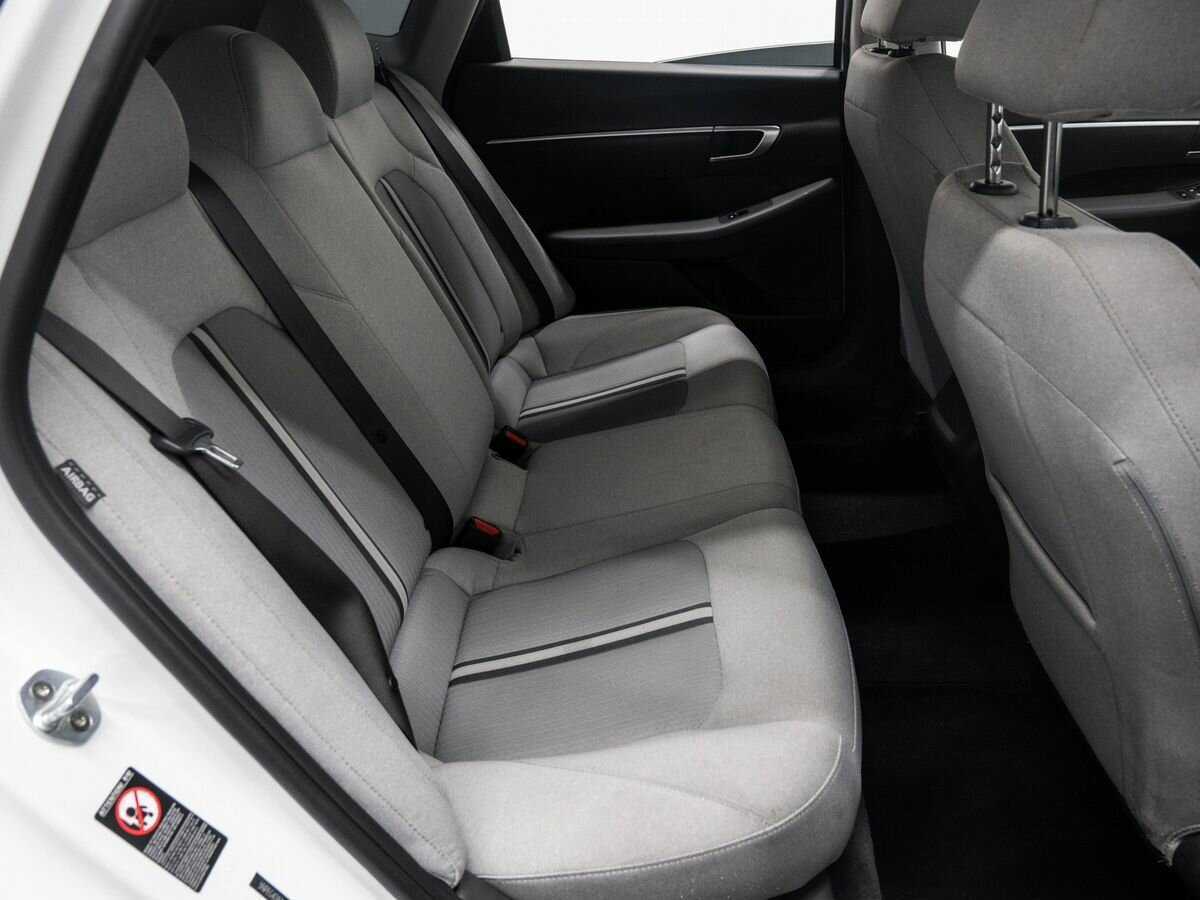 Купить Hyundai Sonata с пробегом. Фото: #10