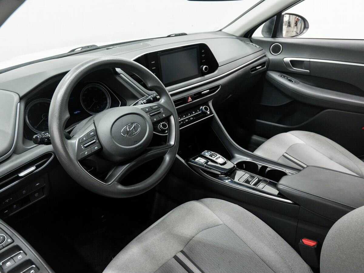 Купить Hyundai Sonata с пробегом. Фото: #14
