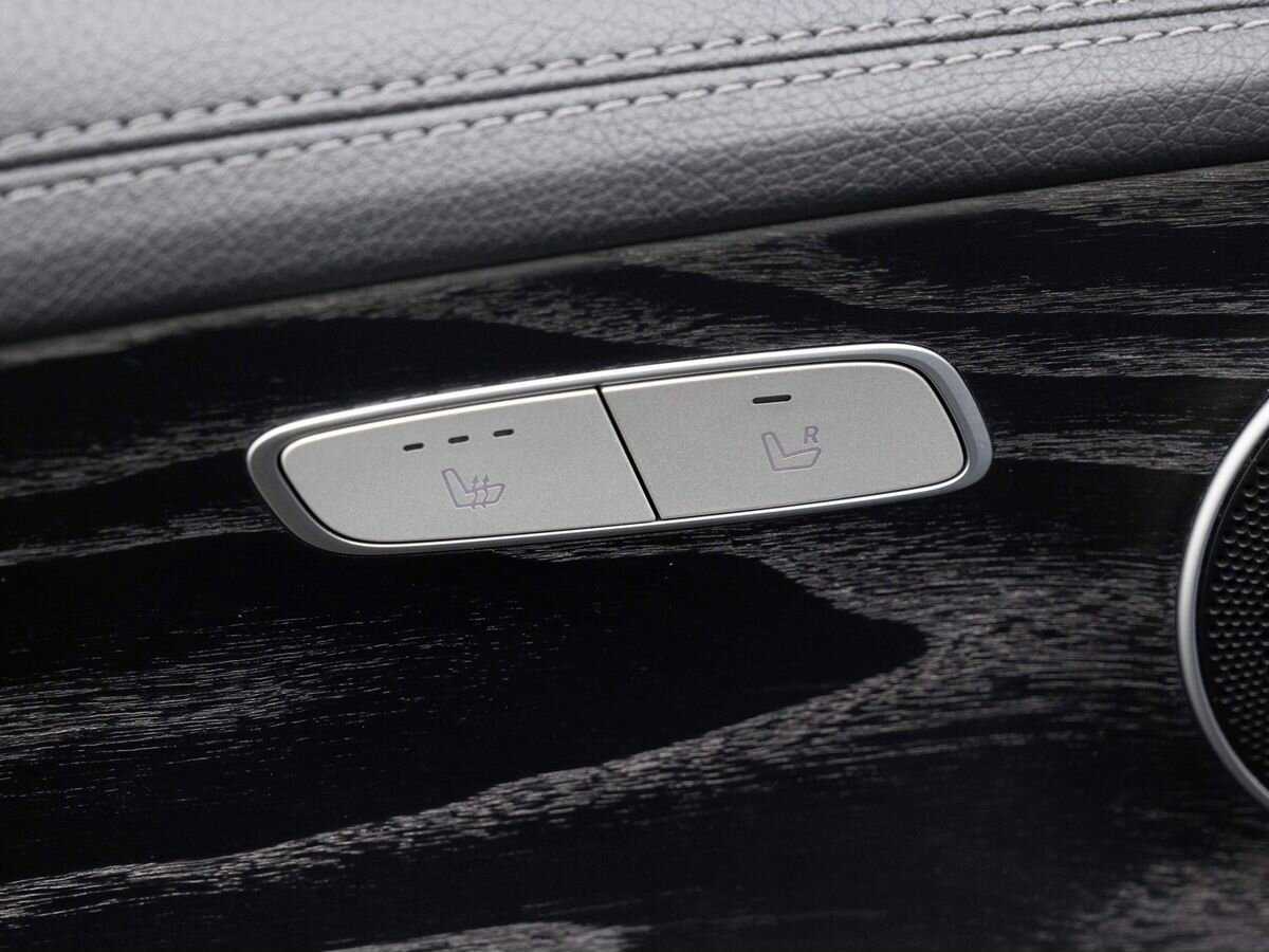 Купить Mercedes-Benz E-Класс с пробегом. Фото: #16