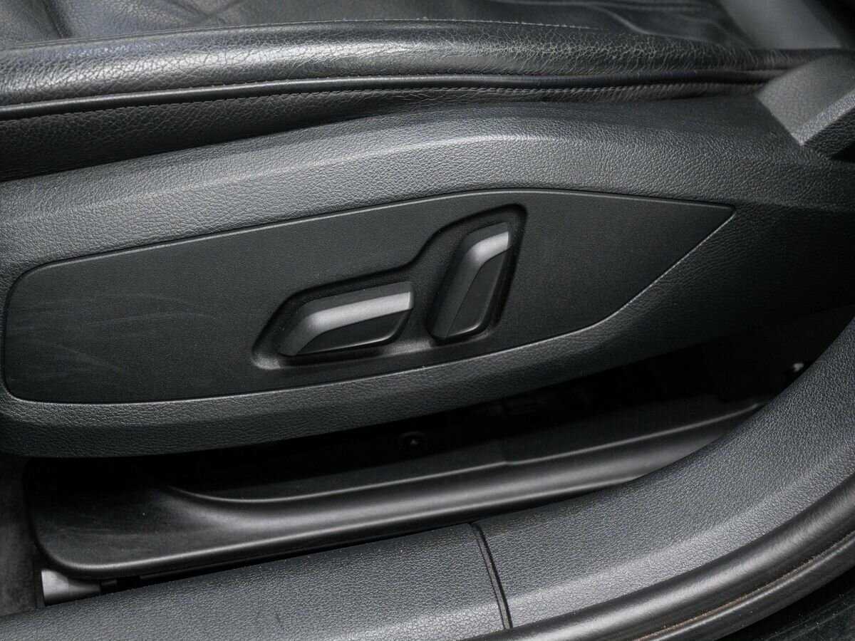 Купить Audi A4 с пробегом. Фото: #17