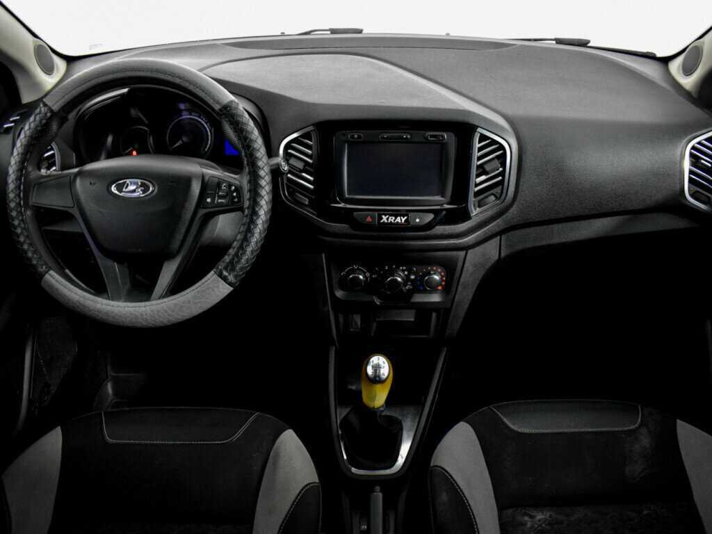 Купить Lada (ВАЗ) XRAY с пробегом. Фото: #11