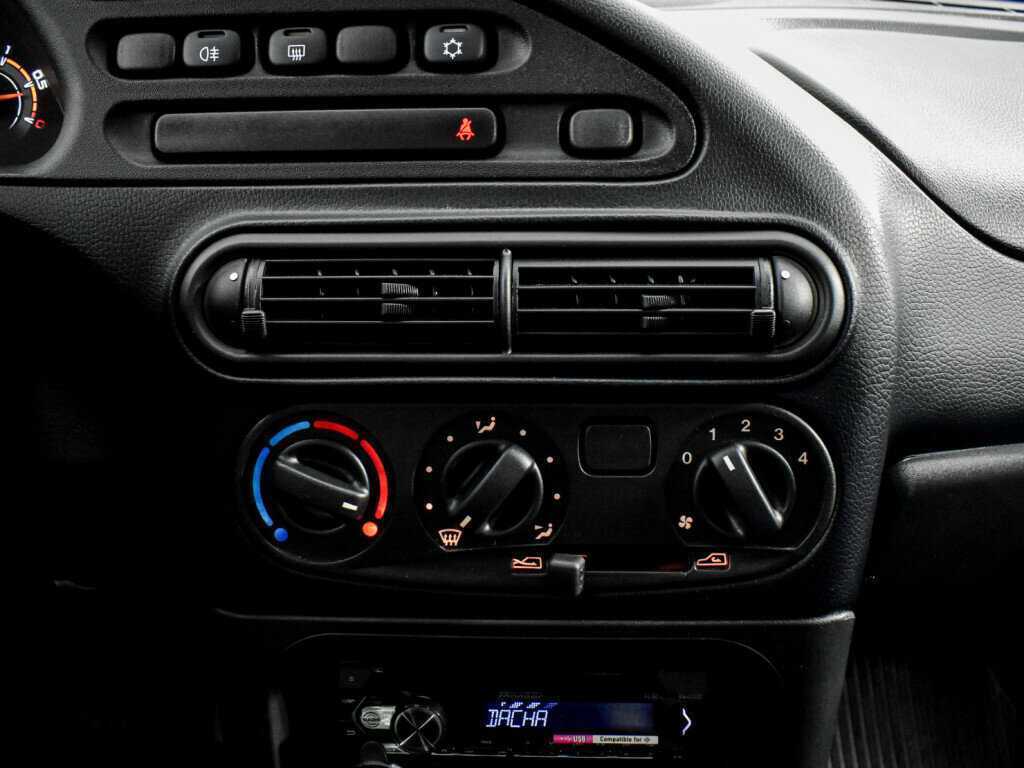 Купить Lada (ВАЗ) Niva с пробегом. Фото: #13