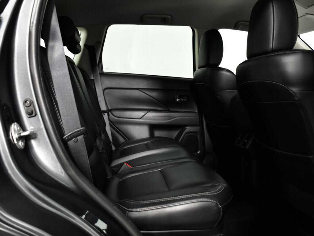 Продажа Б/У Митсубиши Оутлэндер. Фото: #9