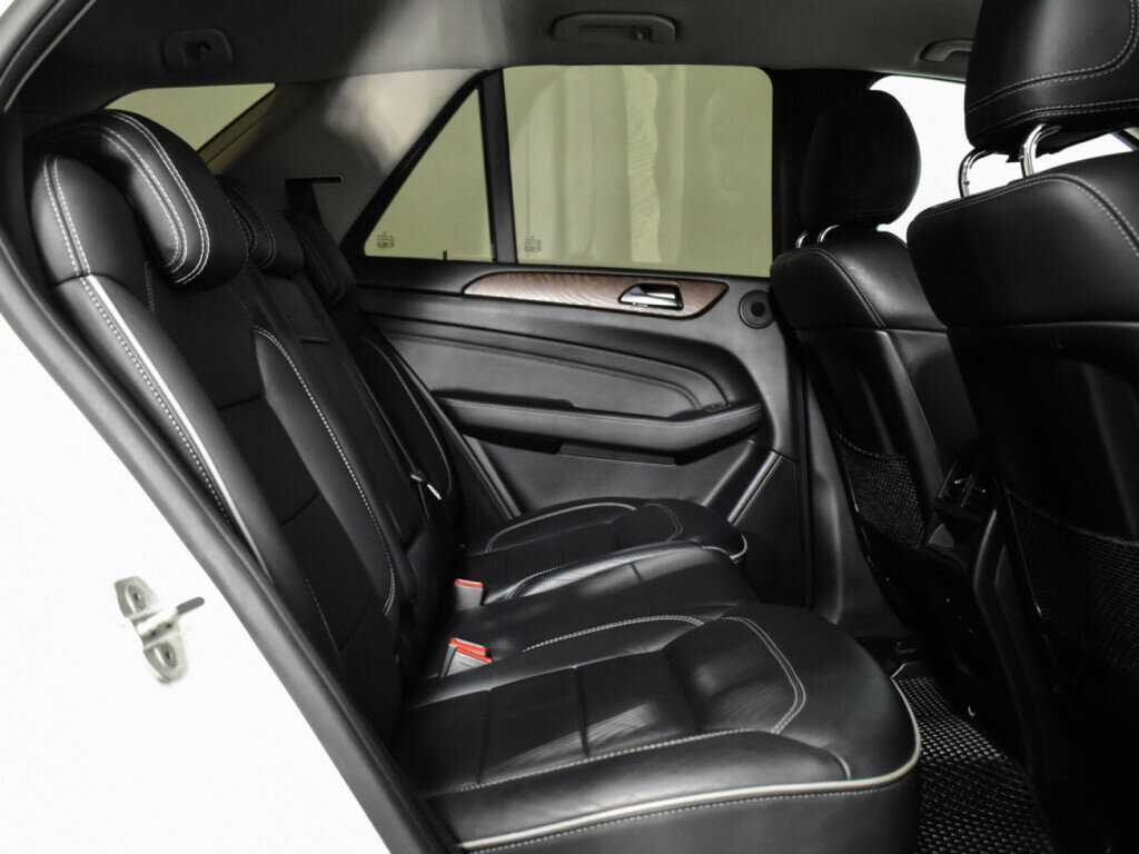 Купить Mercedes-Benz M-Класс с пробегом. Фото: #7