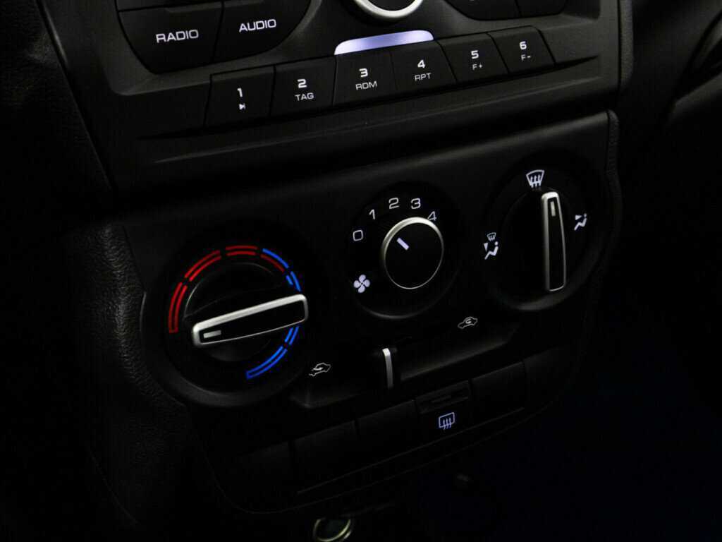 Купить Lada (ВАЗ) Granta с пробегом. Фото: #14