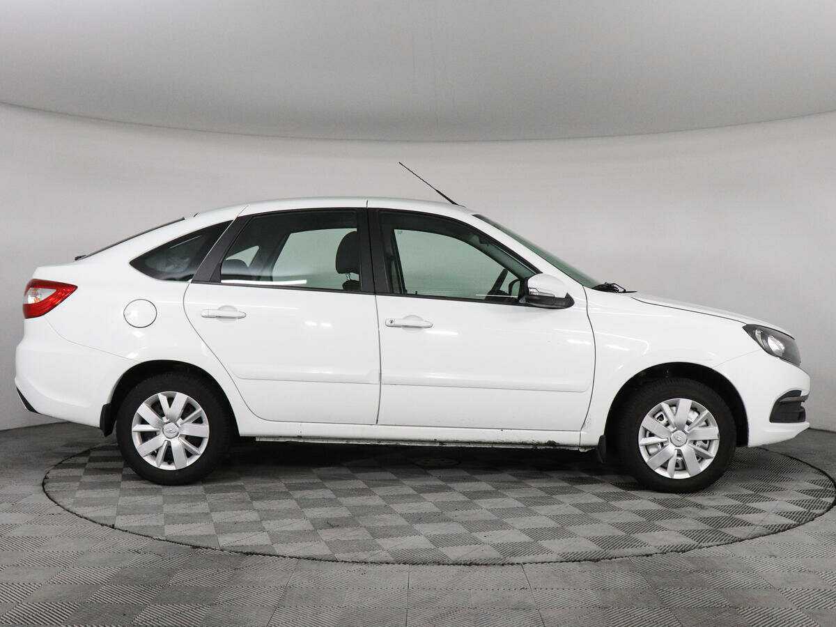 Купить Lada (ВАЗ) Granta с пробегом. Фото: #3