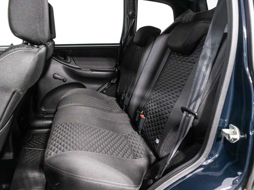 Купить Lada (ВАЗ) Niva с пробегом. Фото: #9