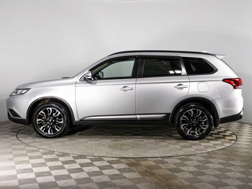 Купить Mitsubishi Outlander с пробегом. Фото: #7