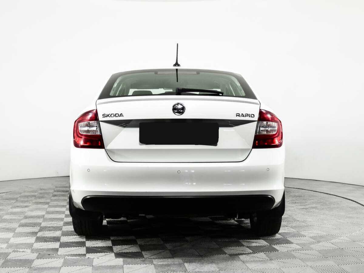 Купить Skoda Rapid с пробегом. Фото: #5