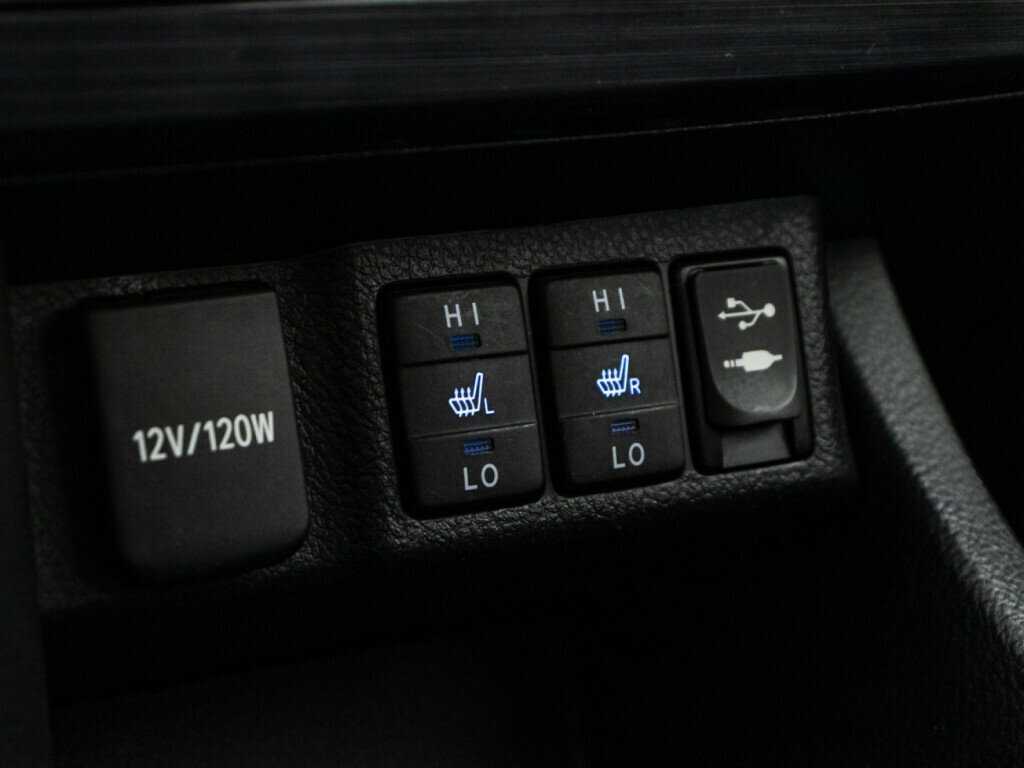 Продажа Б/У Тойота Аурис. Фото: #16