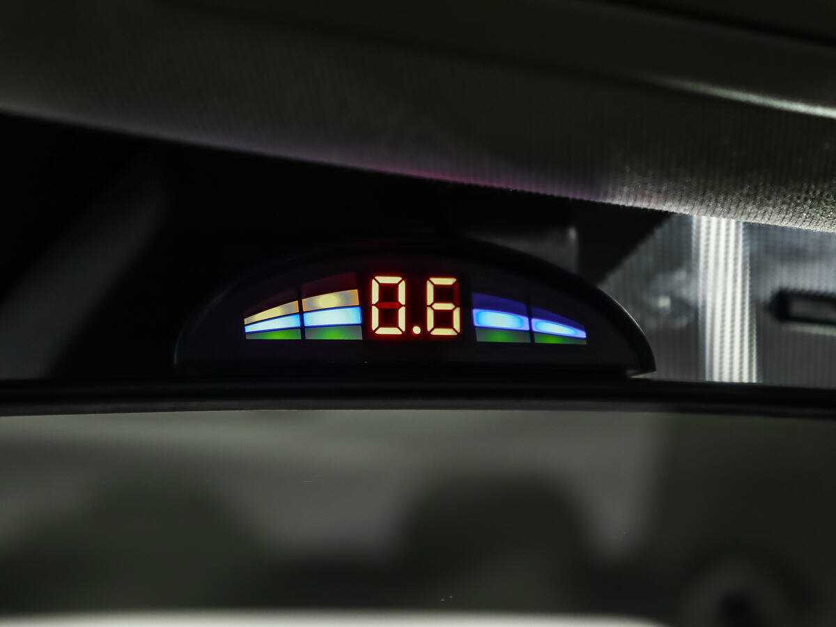 Купить Nissan Tiida с пробегом. Фото: #14