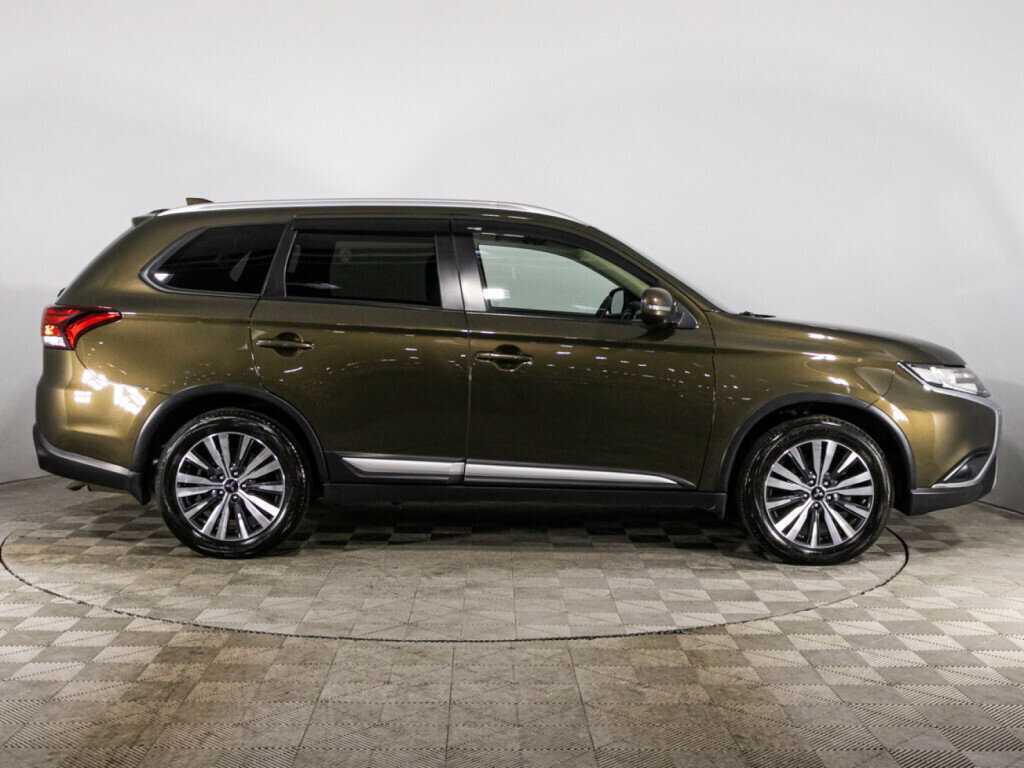 Продажа Б/У Митсубиши Оутлэндер. Фото: #3