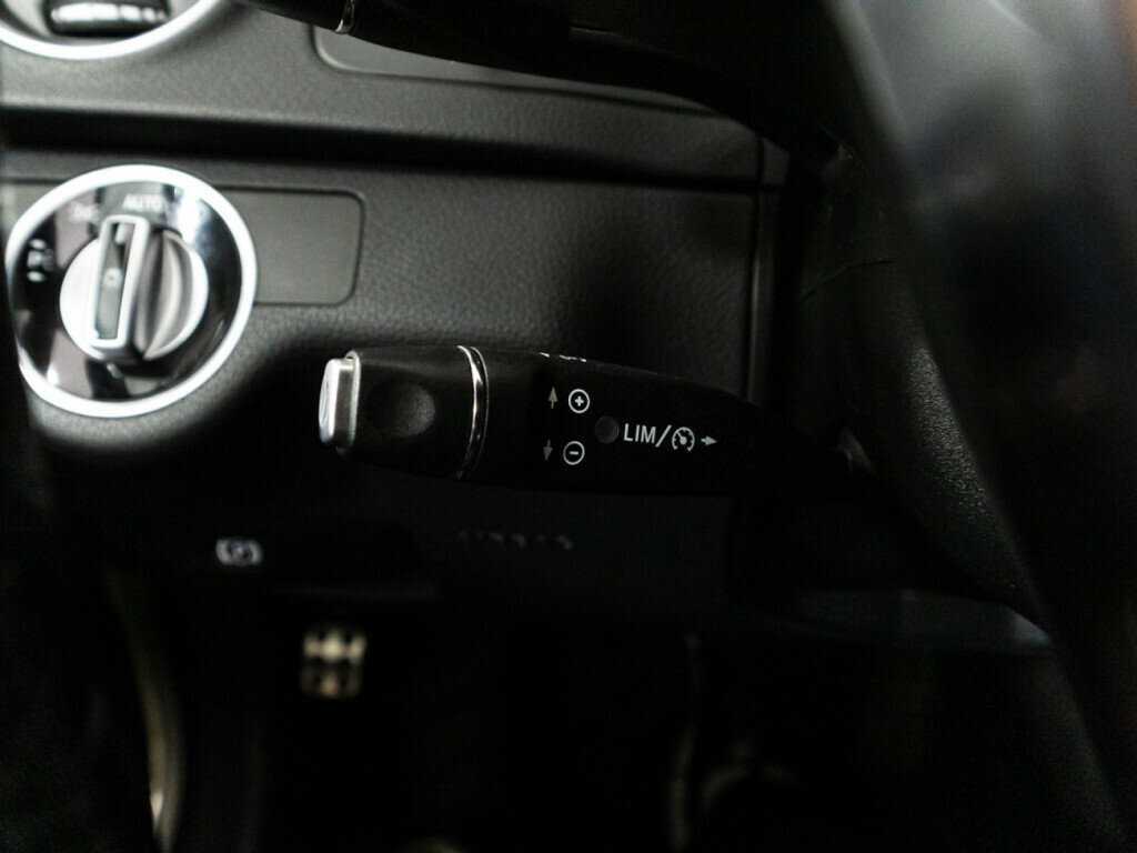 Купить Mercedes-Benz C-Класс с пробегом. Фото: #16