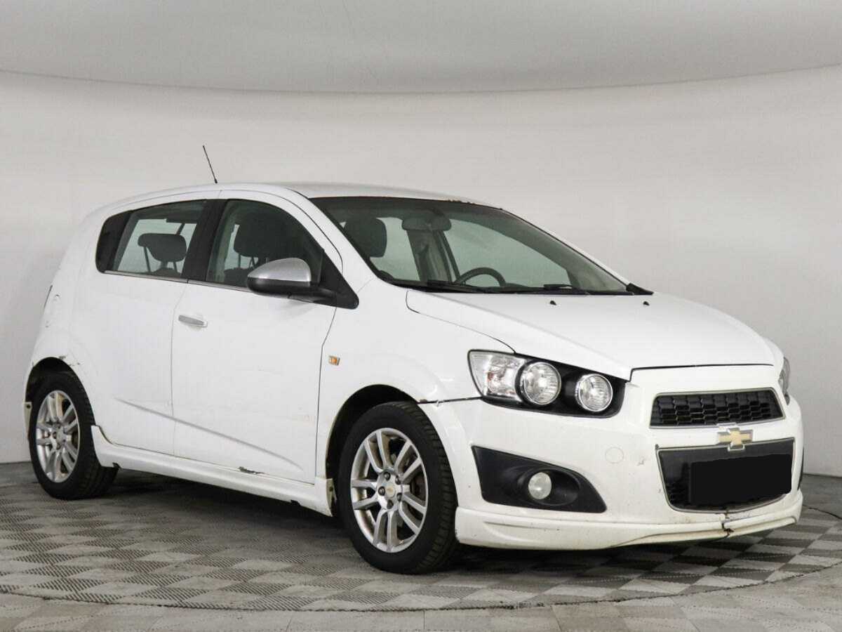 Купить Chevrolet Aveo с пробегом. Фото: #1