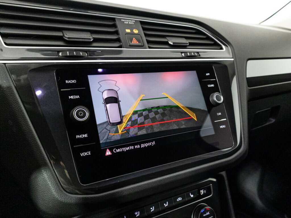 Купить Volkswagen Tiguan с пробегом. Фото: #16