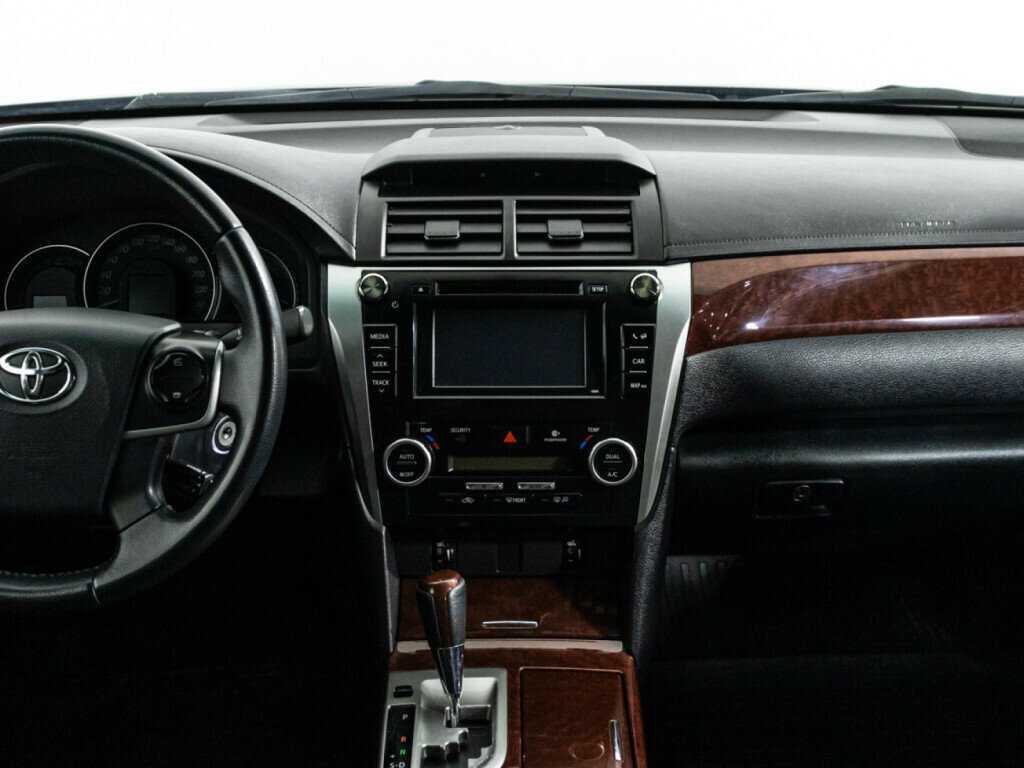 Продажа Б/У Тойота Камри. Фото: #13