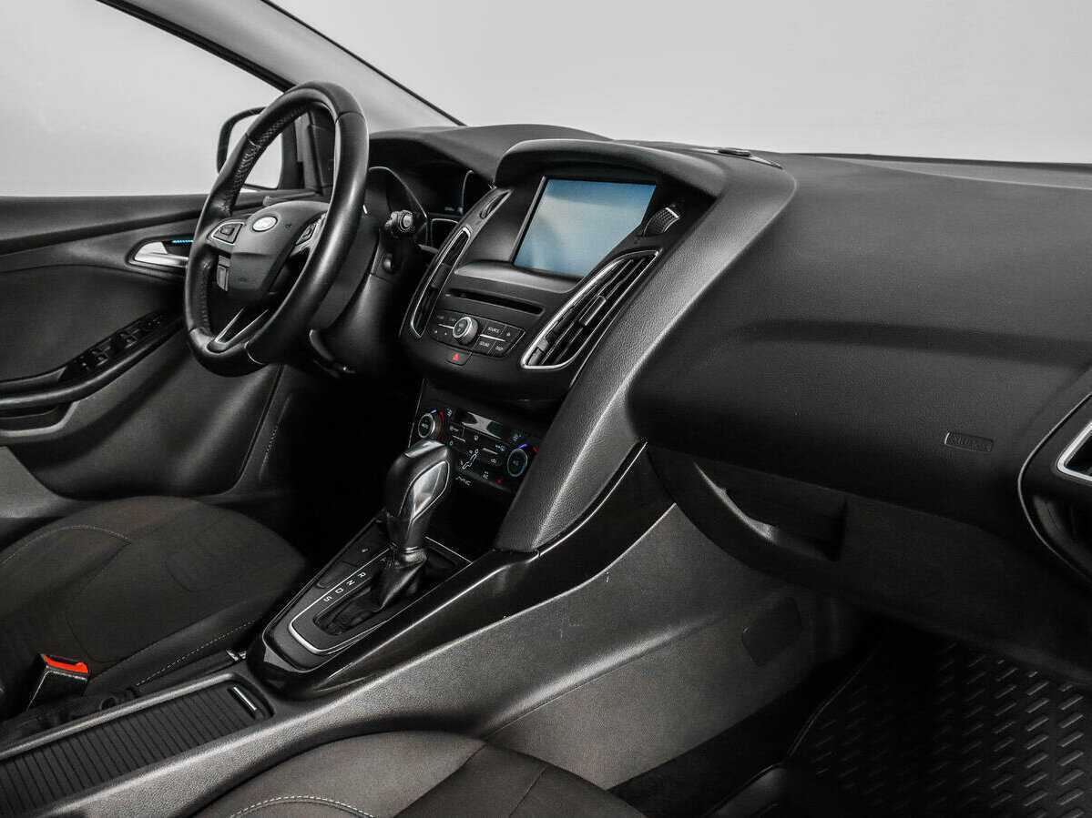 Купить Ford Focus с пробегом. Фото: #11