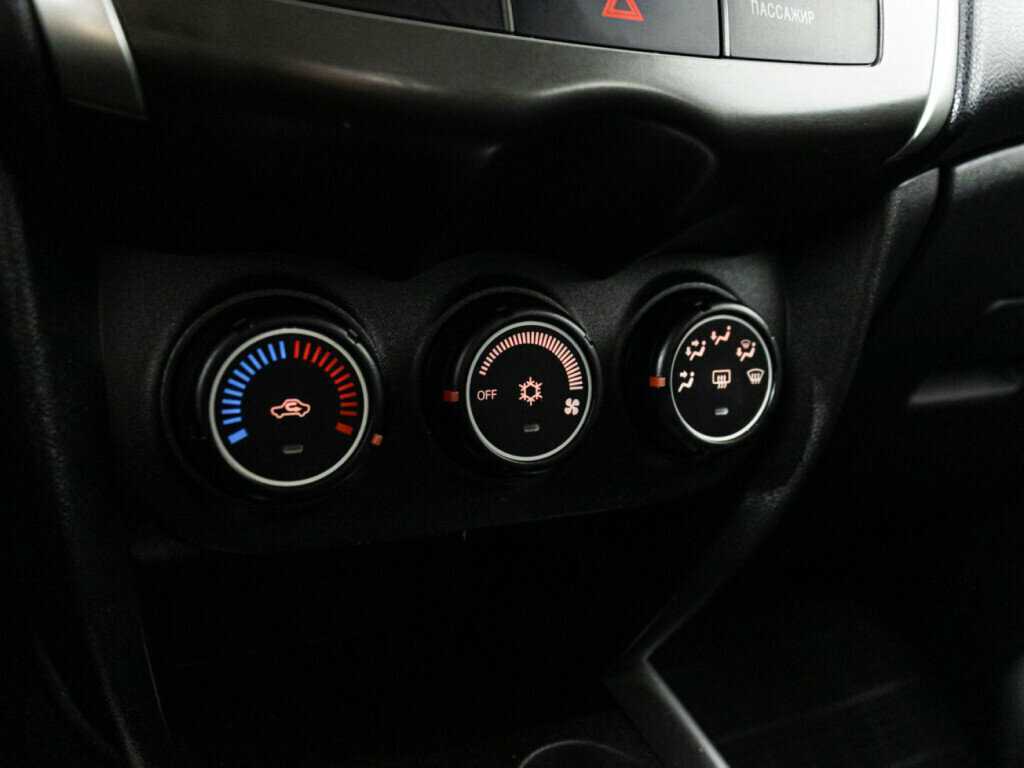 Продажа Б/У Митсубиши АС-Икс. Фото: #15