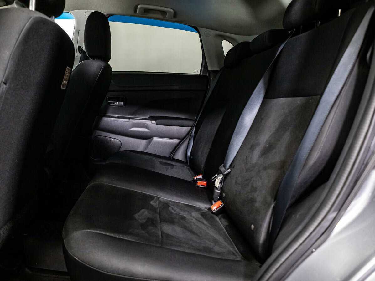 Продажа Б/У Митсубиши АС-Икс. Фото: #9