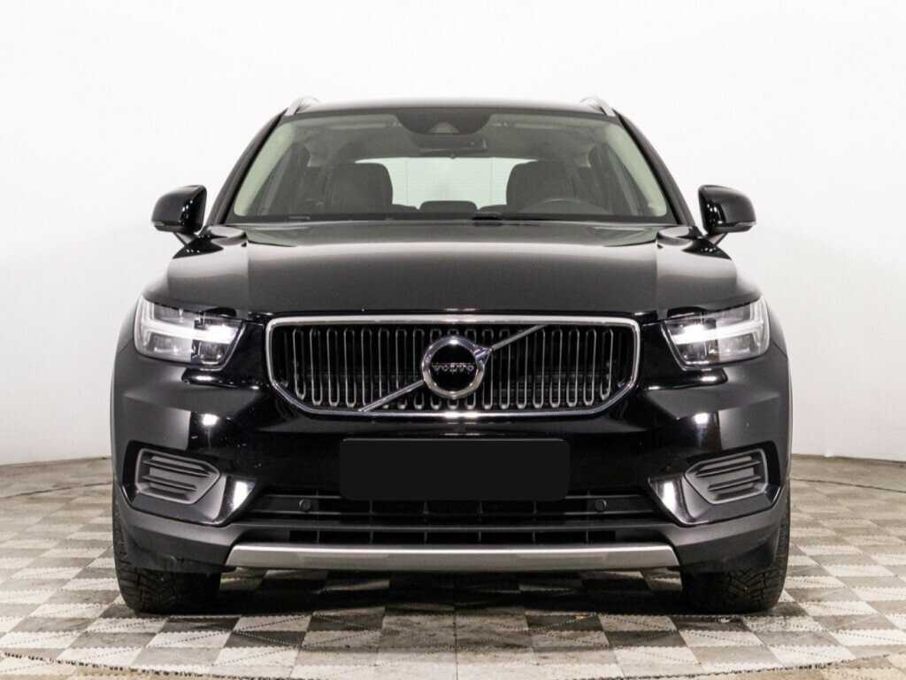 Купить Volvo XC40 с пробегом. Фото: #1