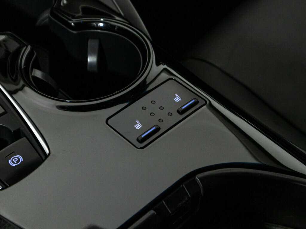 Купить Toyota Camry с пробегом. Фото: #16