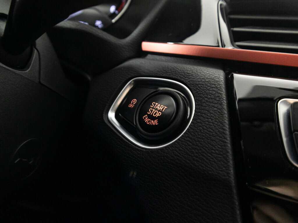 Купить BMW X1 с пробегом. Фото: #19