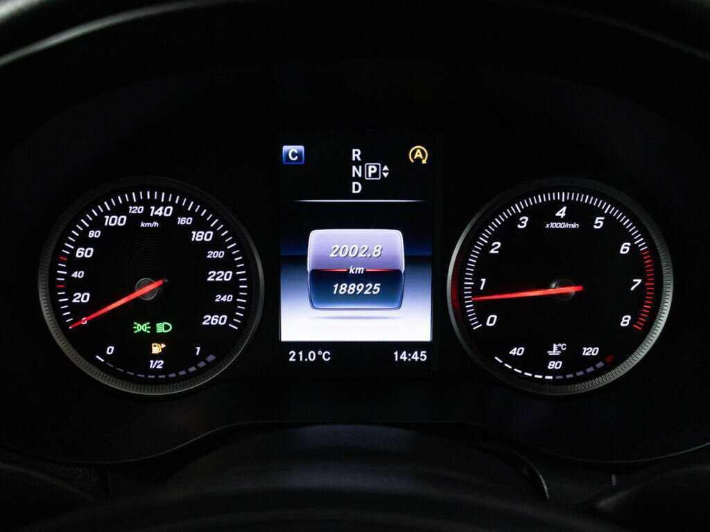 Купить Mercedes-Benz C-Класс с пробегом. Фото: #11