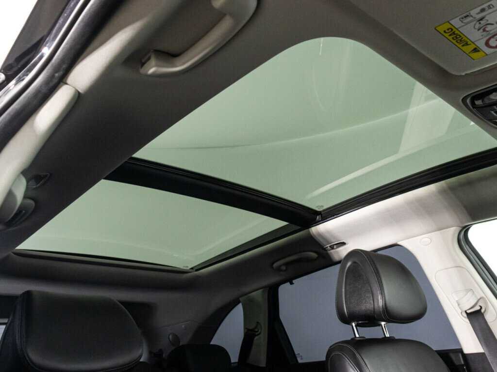 Купить Kia Sorento с пробегом. Фото: #22