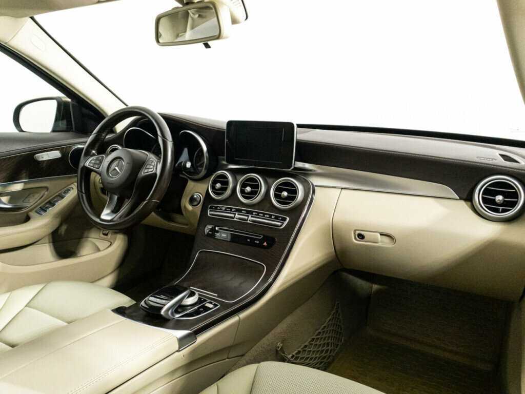 Купить Mercedes-Benz C-Класс с пробегом. Фото: #8