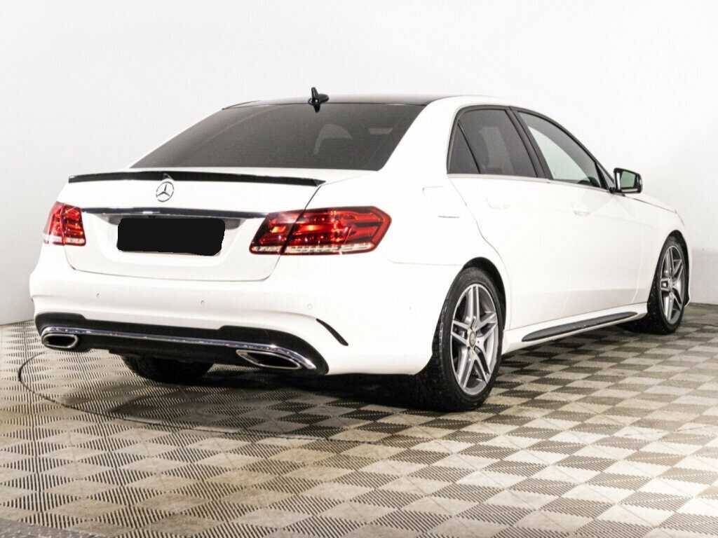 Купить Mercedes-Benz E-Класс с пробегом. Фото: #4