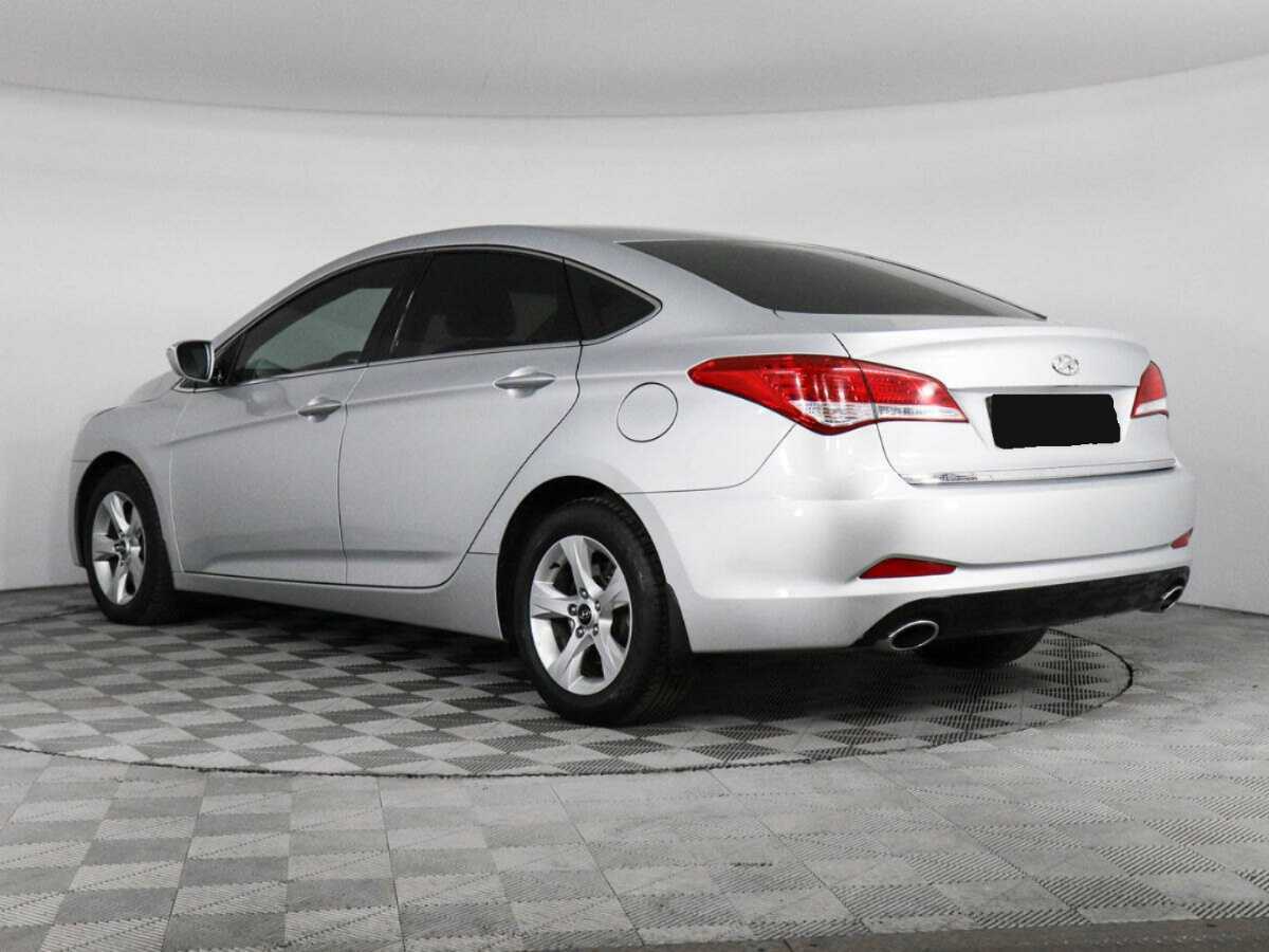 Купить Hyundai i40 с пробегом. Фото: #6