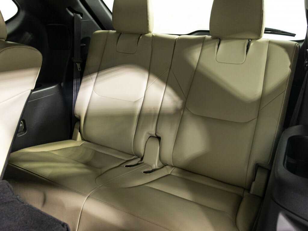 Купить Mazda CX-9 с пробегом. Фото: #16